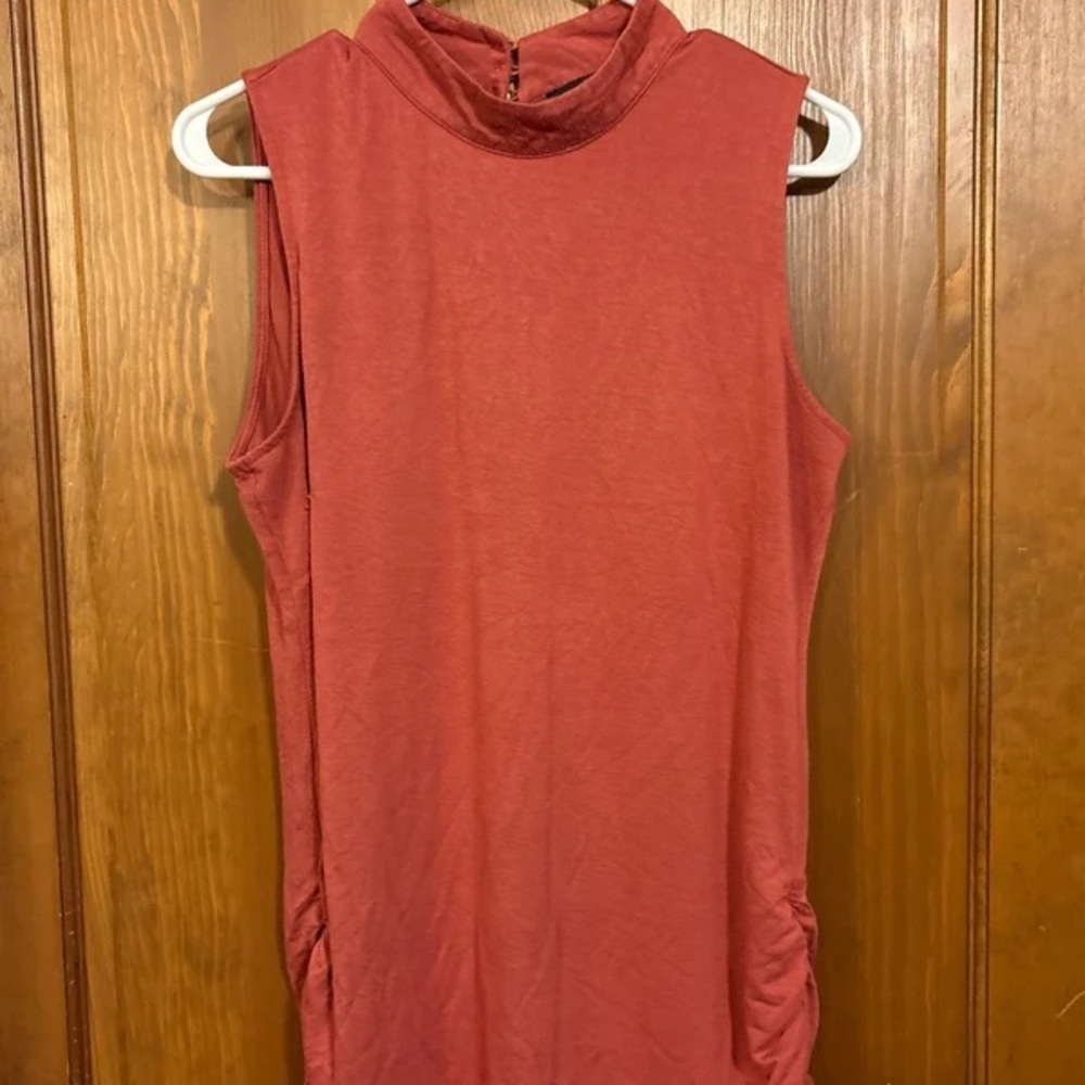 Harve Benard Sleeveless Mock Neck Tank in Rust